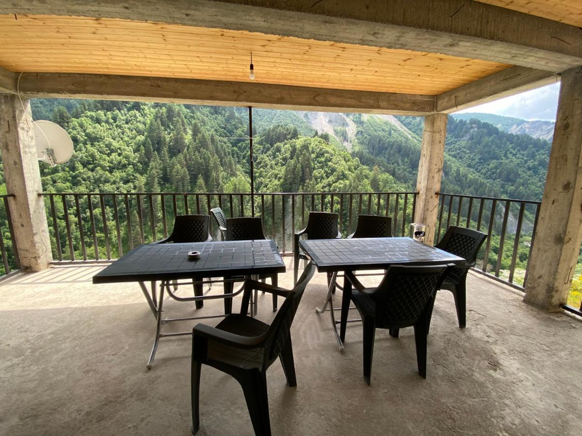 Guest House Caucasioni Adishi Εξωτερικό φωτογραφία